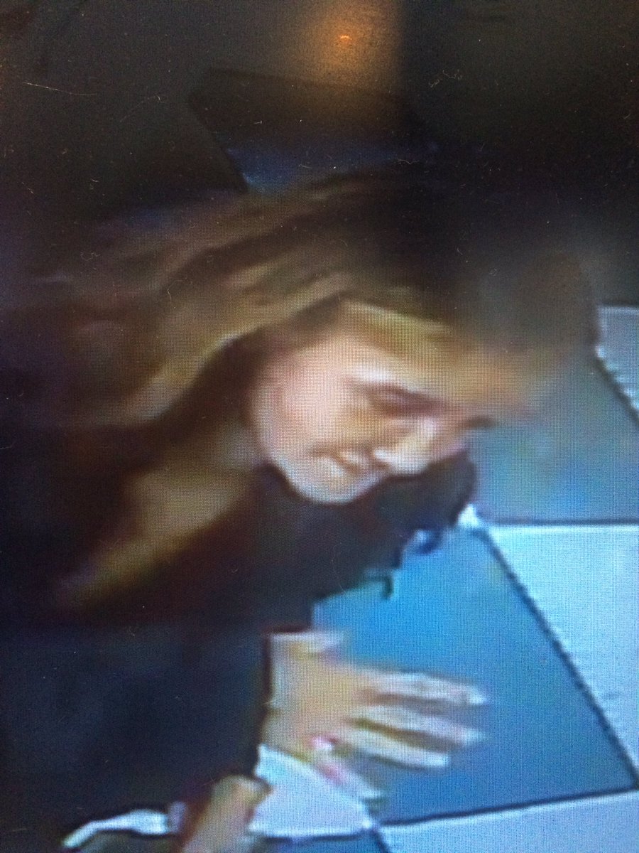 thebodegawv's tweet photo. If anyone out there recognizes this person, please contact us or HPD with any information. She stole the employees tip jar. Please retweet https://t.co/sxAgTGZr8q