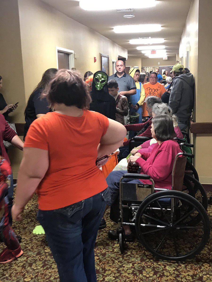 WaterfordPHC's tweet photo. Full House! Family, fun, & candy! 🍬🍬 #candycrazy #Monsterball🎃 @KokomoNews @KokomoTribune @Z925FM https://t.co/YosKsr1KOS