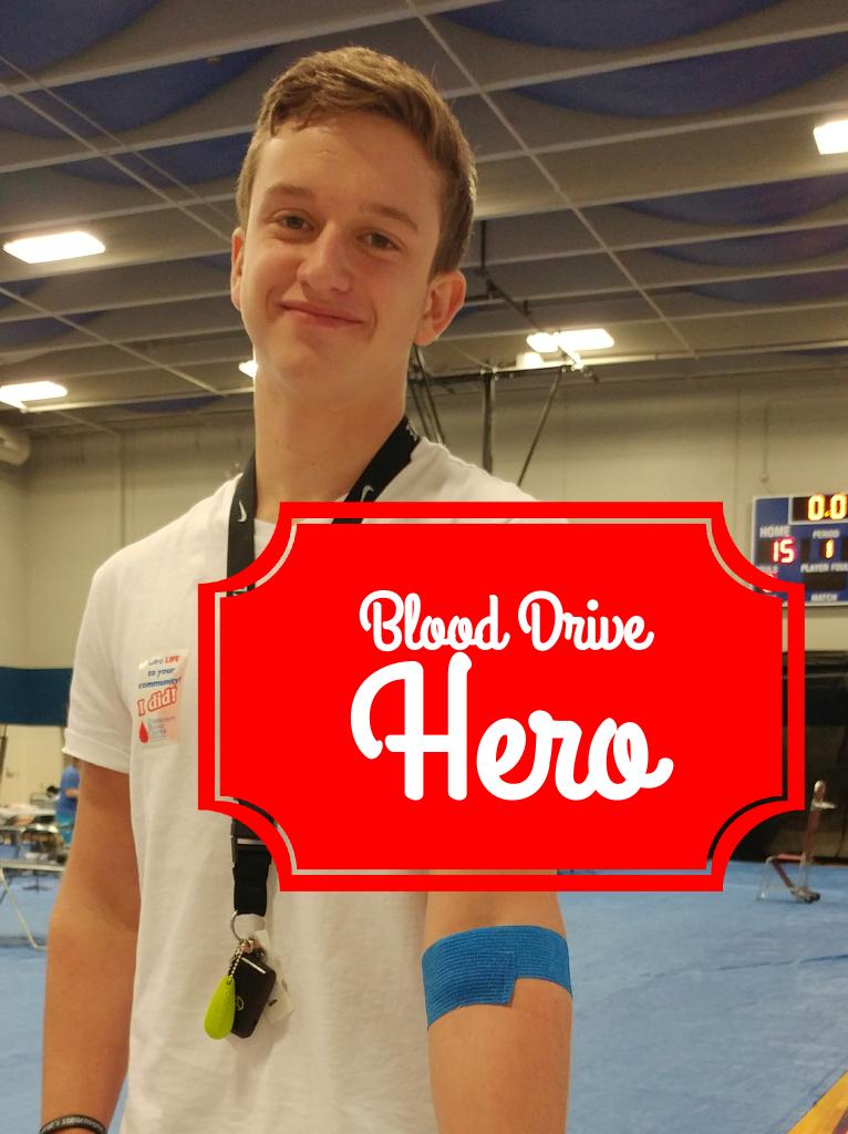 MrsB209's tweet photo. Thanks, Cole, for being a HERO! @OzarksBlood @Hollistertiger #HHSonthemove https://t.co/7zN3J9cbIm