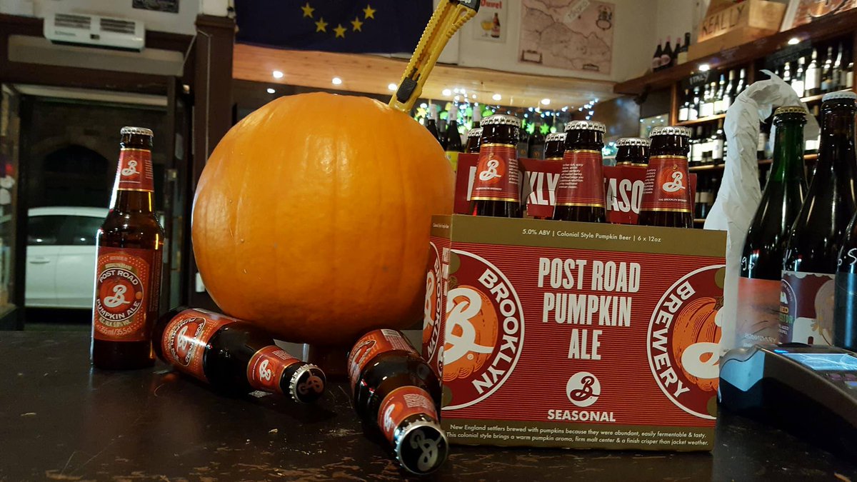 corneliusbeers's tweet photo. Bring us a carved pumpkin for our window and we'll give you a free beer in return. *Chocolate for artists under 18 https://t.co/I6o4bxvPmk