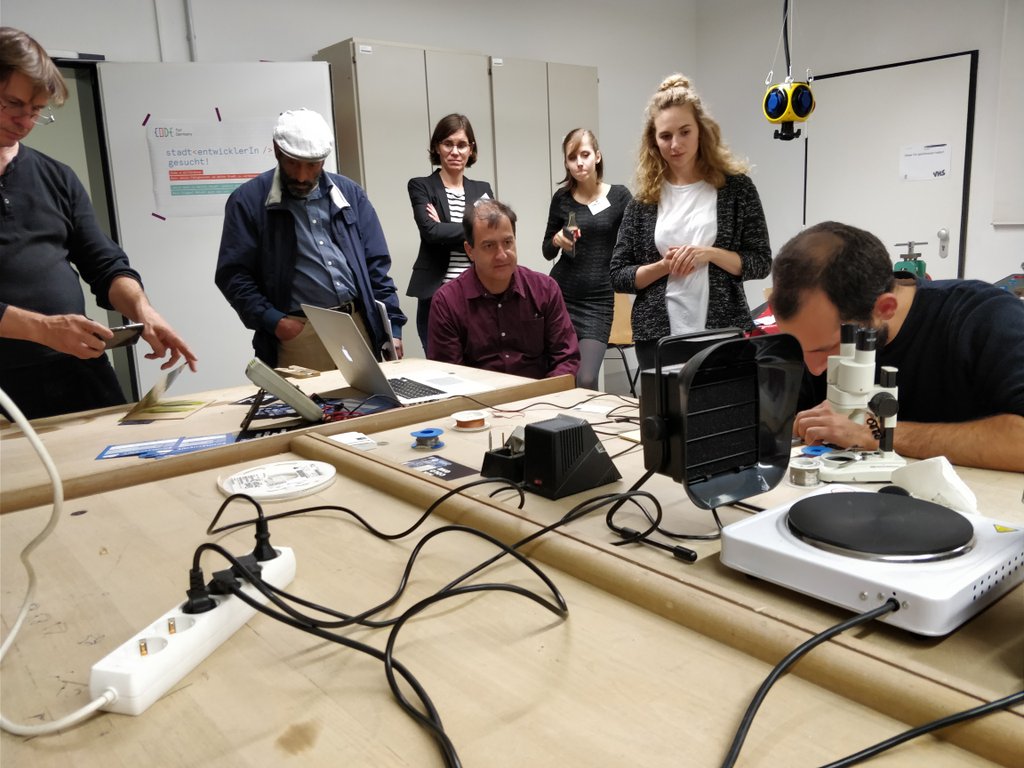 Luftqualität Sensor (stickstoffdioxyd, kohlenmonoxyd) selbstgebaut! #kölndigital #vhs #openaircologne