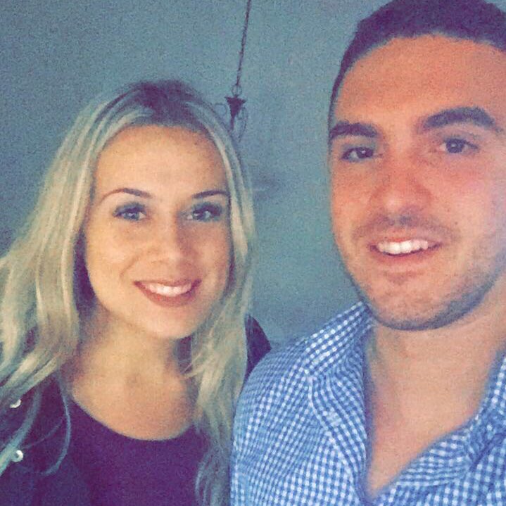 allymasonovich's tweet photo. #NewProfilePic https://t.co/NndBjg2eJf