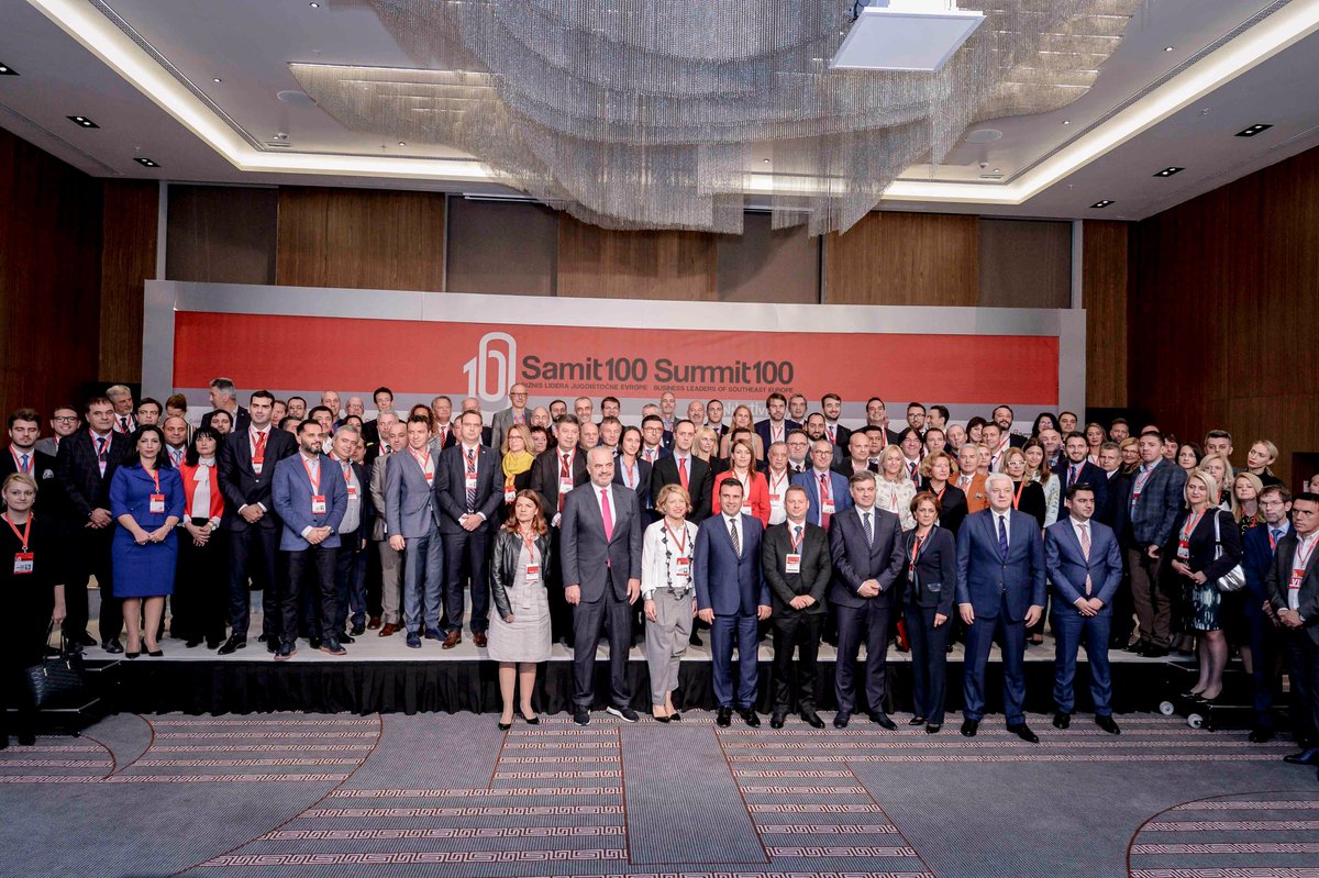 Zoran_Zaev's tweet photo. Денеска со моите колеги на #Summit100 ја изразивме нашата целосна поддршка за бизнис заедницата од регионот.
https://t.co/YDH49LYtzY https://t.co/JuvYw44Bp0