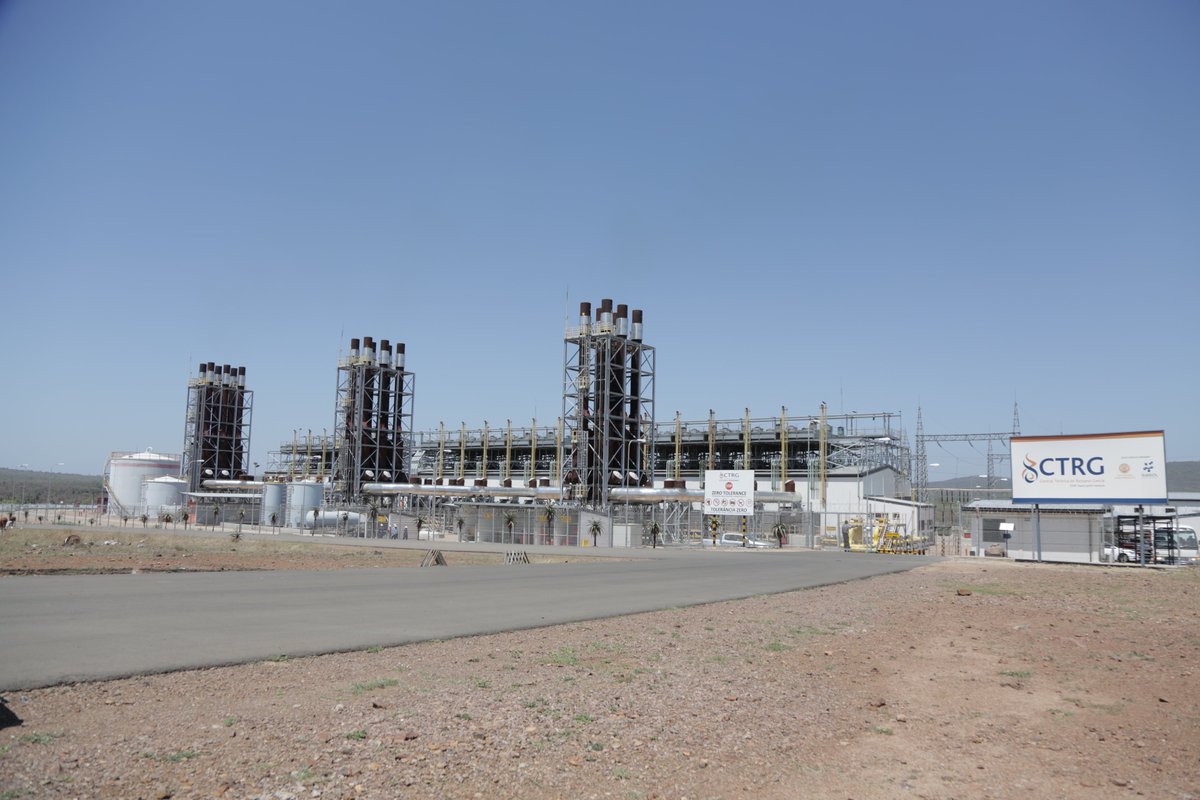 AFD_en's tweet photo. #METDEV in #Mozambique visit a 175 MW gas-to-electricity power plan and meet inspiring women #entrepreneur supported by @BCI_OMeuBanco https://t.co/1YUJGgUM5L