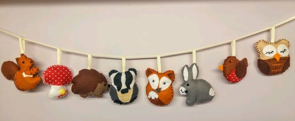 Lentlesslypurpl's tweet photo. Woodland Garland - Crafty Creatives Subscription Box https://t.co/osKVZwNpIM #craftcreatives #craftsubscriptionboxes #sewingcrafts #sewing https://t.co/IXQUQk0KcI