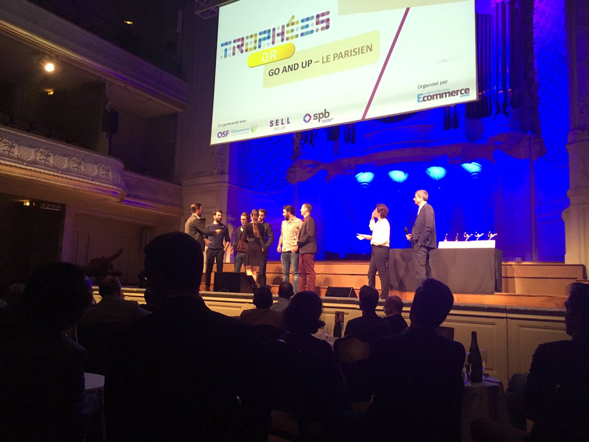 Le Trophée Or, catégorie M-commerce et Marketing Mobile, est attribué à… <a href="/GoandUp/">GO&UP</a> pour <a href="/le_Parisien/">Le Parisien</a> #TEC17