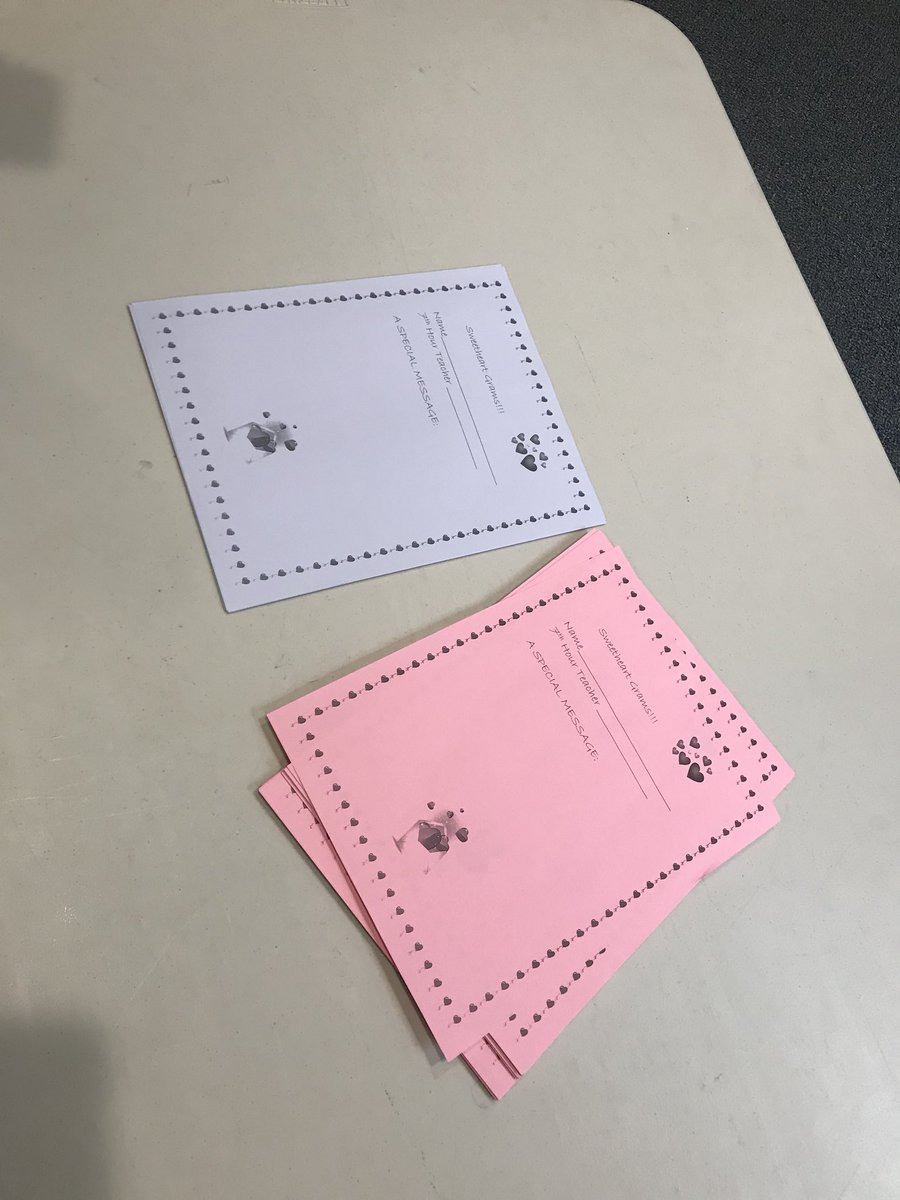 Okay UHS kids!! DECA is selling Sweetest Day Grams for $3 Dollars dont forget to buy your sweetie one!!! ( or two ) ❤️❤️🌹🌷