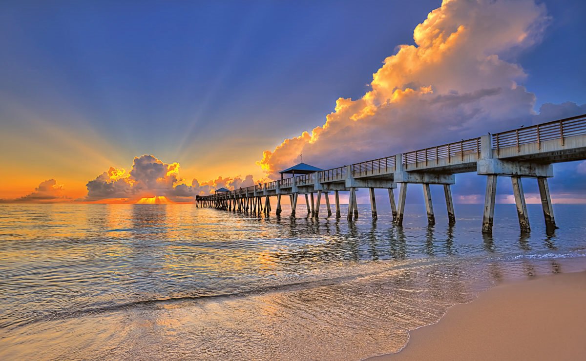 Nivea__mc's tweet photo. Simply Red - #Sunrise (Live at Sydney Opera House)
#simplyRedHQ - https://t.co/guG9VLD3zw https://t.co/6e8UaH9gTx