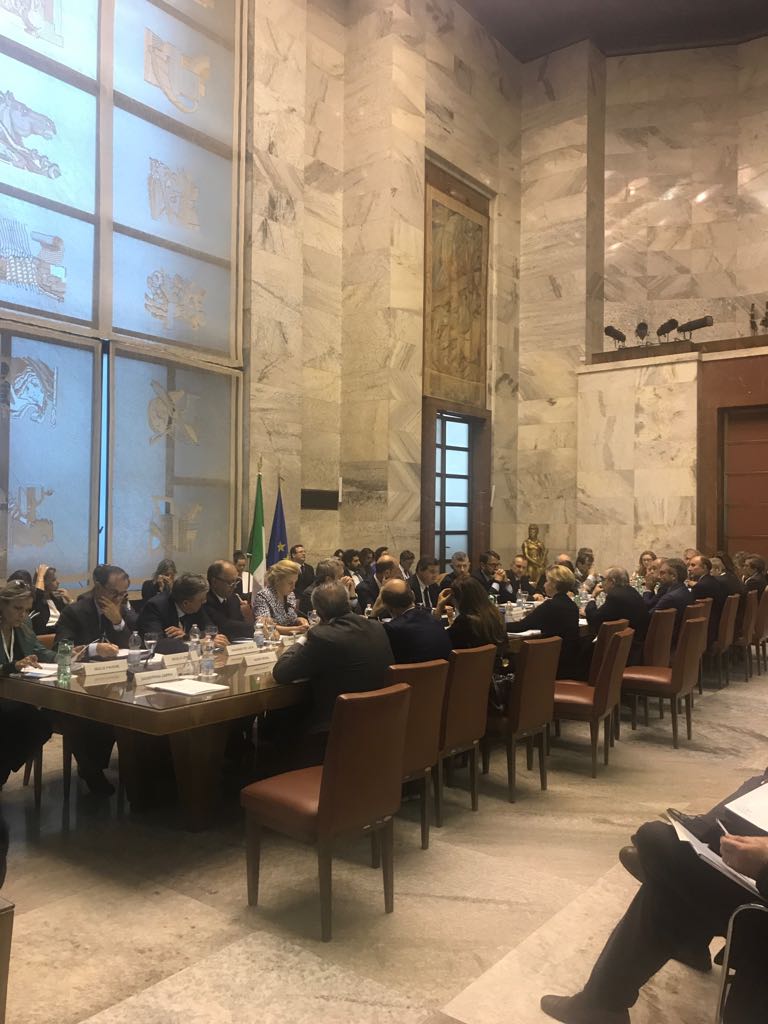mimit_gov's tweet photo. #internazionalizzazione e Piano #MadeinItaly: risultati e strategie future @CarloCalenda @IvanScalfarotto https://t.co/j0lwRmLyZQ https://t.co/JU3szOx9kL