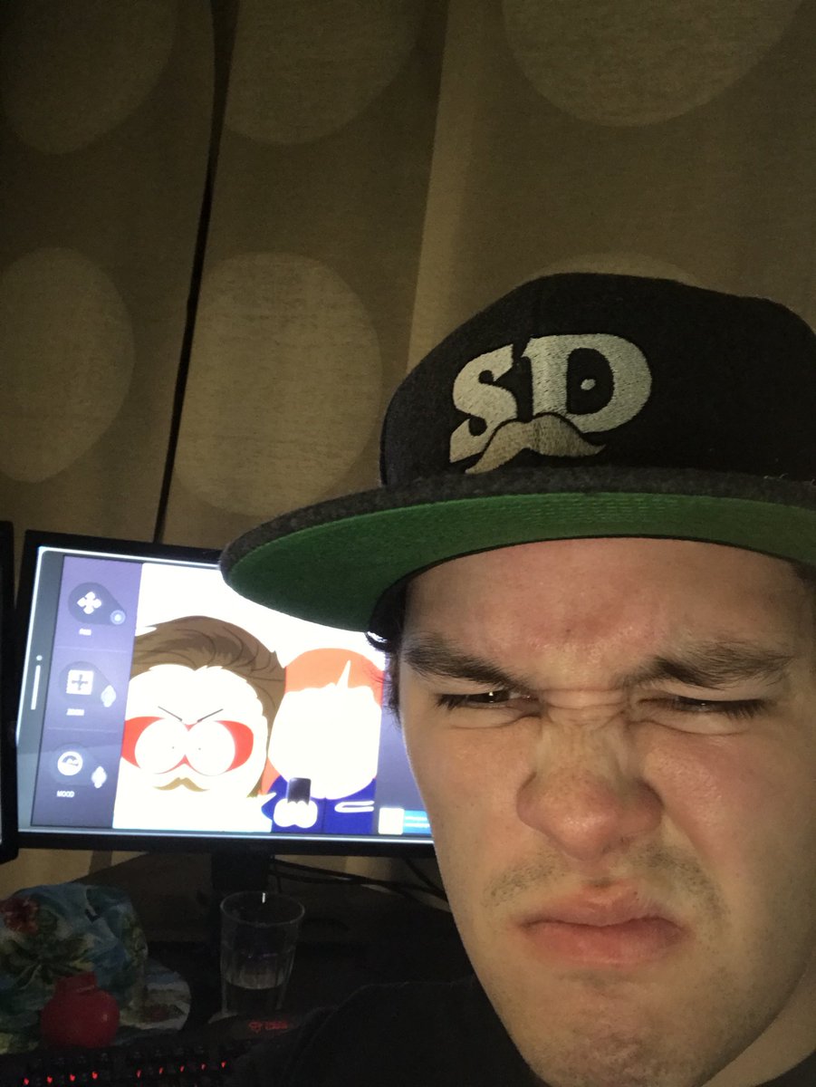 SirDuncie's tweet photo. @Ubisoft @Twitch Pitty selfies #SouthParkTheFracturedButWhole #girlsvolleyball #buttlord #swagstyle #DatingDinsdag #Coonstagood https://t.co/h6nLvvM9A1