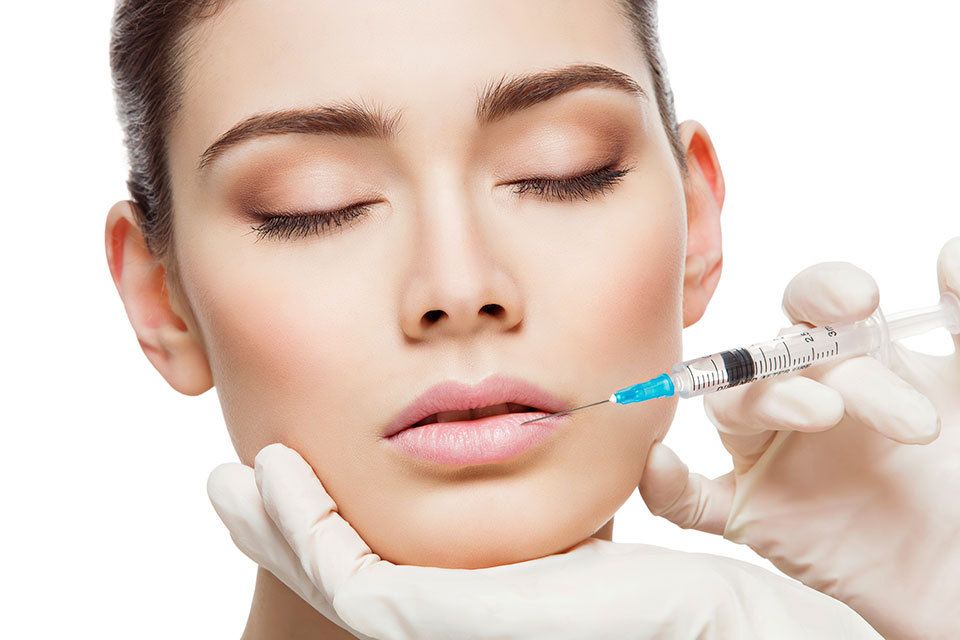 psilversteinmd's tweet photo. "Warning from doctors who fix DIY plastic surgery" via @abc30 https://t.co/cNRQlzwAVk https://t.co/WhVzAdBkJP