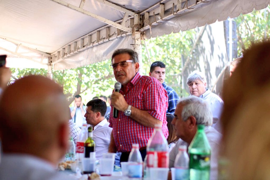 TeresitaMadera's tweet photo. Celebramos el #DíaDeLaLealtad con los fundadores del Movimiento Peronista: Los Trabajadores!!!✌✌✌ https://t.co/fsEMzAXKg0
