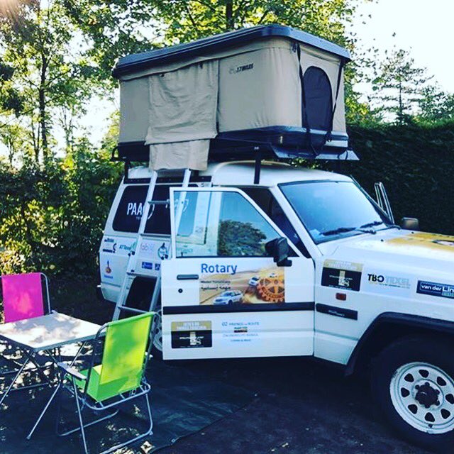 Friendsenroute's tweet photo. 4 days and off we GO! #rooftoptent #opjeautoslapen #rotarychallenge #goededoel #destination #gambia https://t.co/aeXoYKpvhL
