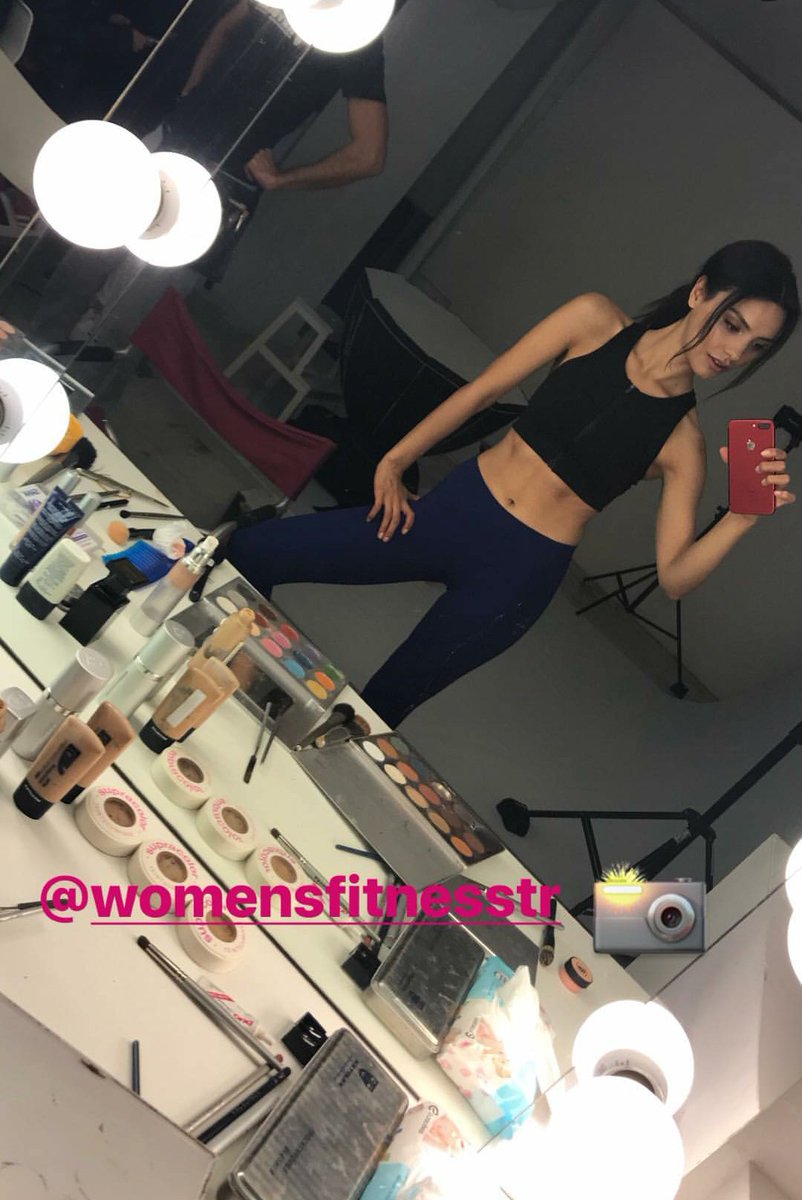 HKucukkos's tweet photo. New✨
My Queen💕💕 #hazalfilizküçükköse @HazalFKucukkose @WomensFitnessTR https://t.co/dqGspp7l2l
