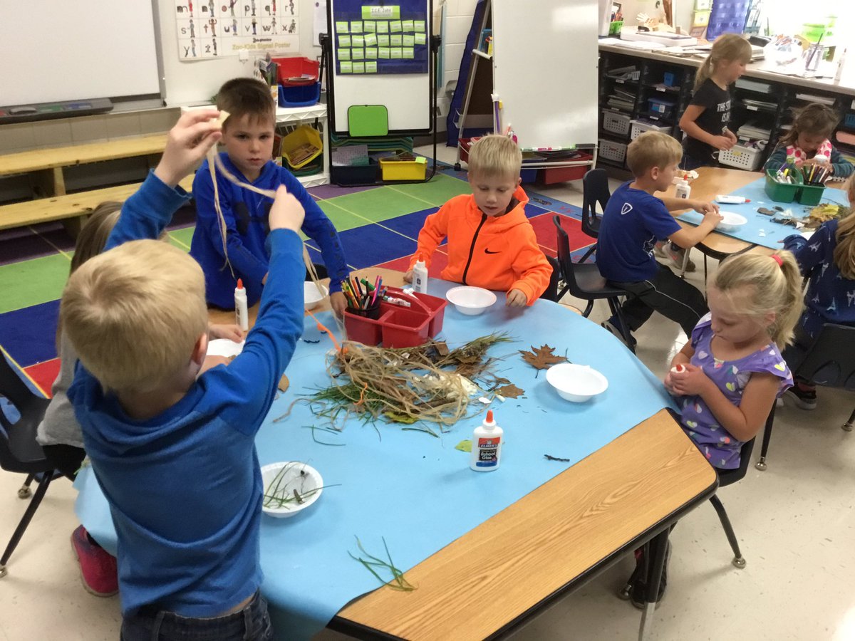LDeile's tweet photo. Today we made a model of a bird's nest. We learned that animals need shelter..@LDeile @GrainwoodPLS https://t.co/0j94vTsaaG