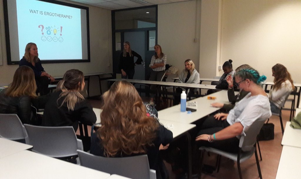 <a href="/HvA/">Hogeschool van Amsterdam (HvA)</a> <a href="/wmsiebrecht/">Marieke Siebrecht</a> <a href="/AnnaHoogenkamp/">AnnaHoogenkamp</a> <a href="/HvA_Ergo/">HvA Ergotherapie</a> training <a href="/HvA_Ergo/">HvA Ergotherapie</a>  studentvoorlichters opendag 14-11