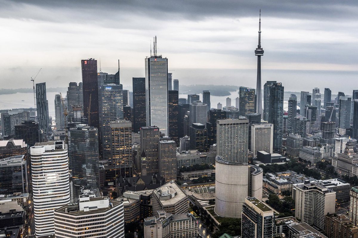 blogTO's tweet photo. #Google just announced it will build #Toronto's neighbourhood of the future https://t.co/DdfYYsM8TO https://t.co/Z340cM2JUb