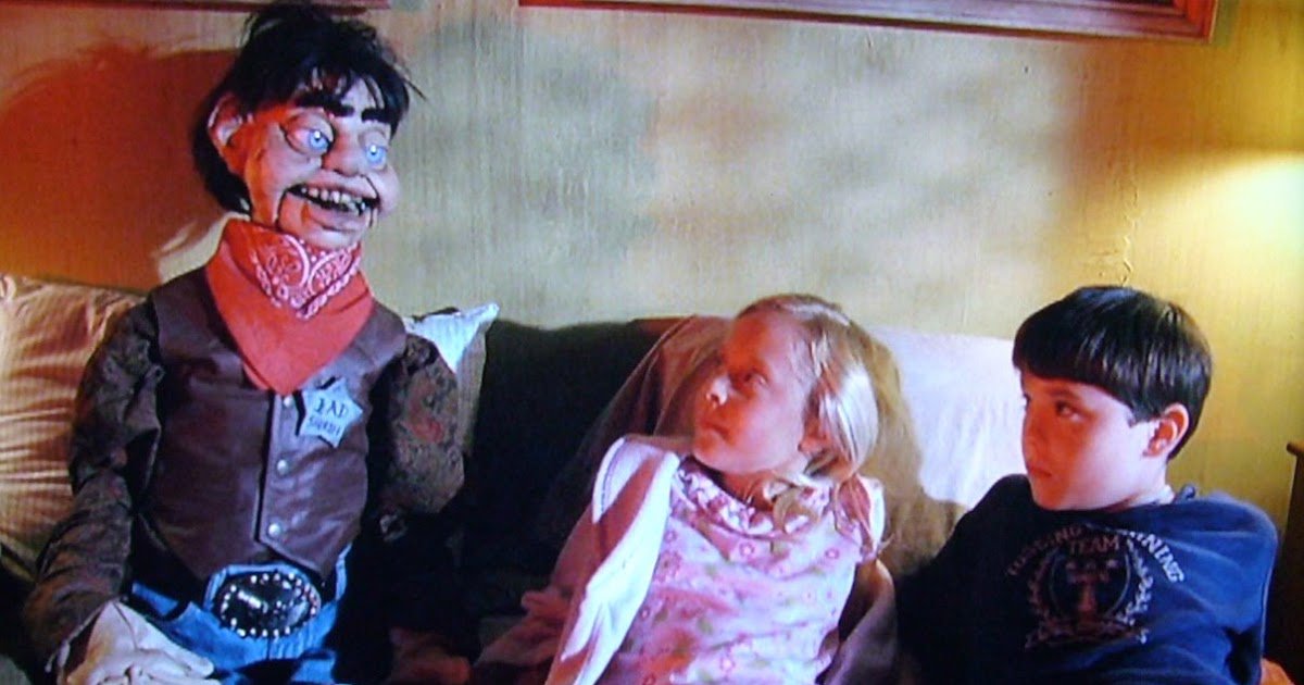 ManiacManor's tweet photo. Triloquist (2008):
A tale of breasts, incest, women in captivity, and dark puppet magic

Or I can lie and say siblings travelling to Vegas https://t.co/4f84TmAWDr