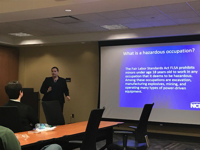 happy4ten's tweet photo. Great discussion/testimonials on @KearneyHigh Internships! Thanks @InternNE @NE_DOL @NECareerEd for great information. #WorkplaceExperiences https://t.co/I6Z562Zy2w