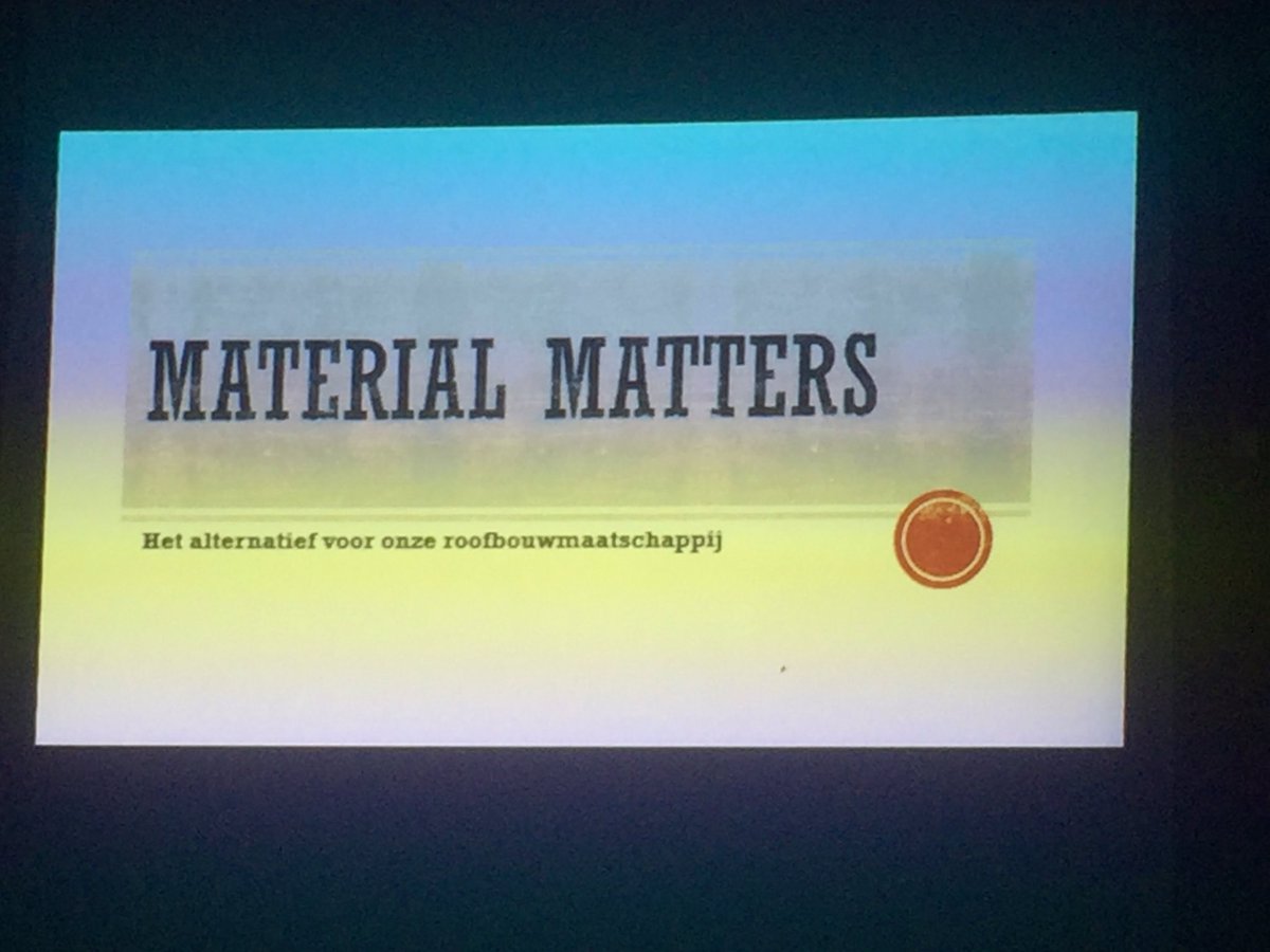 Gyvexx's tweet photo. "Nieuw = net niet stuk" Een van de harde waarheden waarmee we geconfronteerd werden bij de material matters lezing #itfactory #thomasmore https://t.co/JOU7Z0Trea