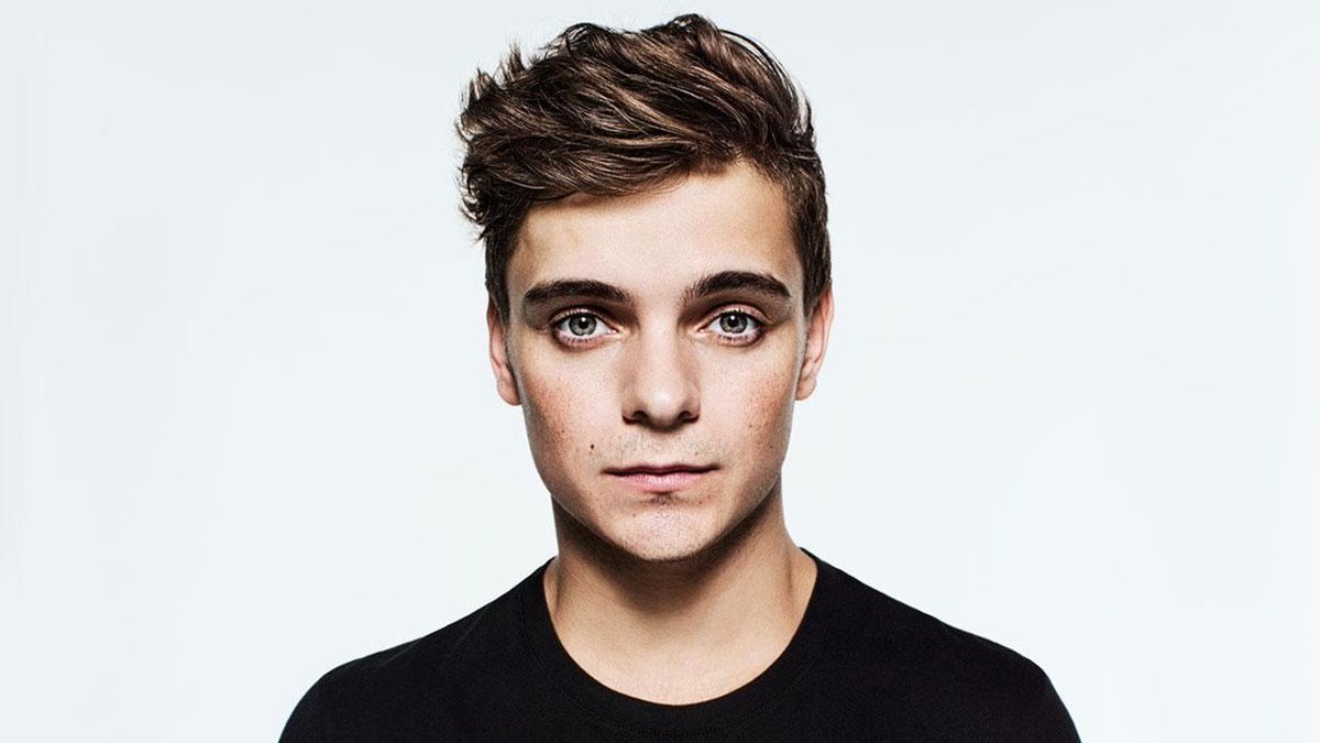 BEST OF MARTIN GARRIX MIX 2017 dlvr.it/PwBt1Z