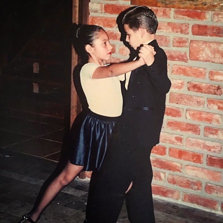 EstiloDF's tweet image. RT si te gustaría encontrar a alguien que te viera igual que @AlexXxStrecci a su pareja de tango. ❤️