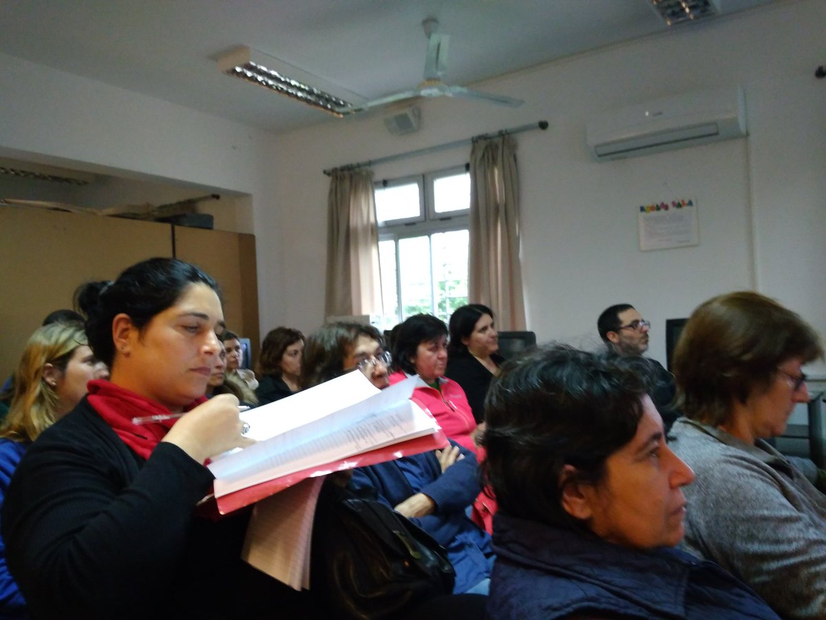 ureps's tweet photo. CPD, Equipos multidisciplinarios y Ureps trabajando en Utu Santa Lucía sobre diversidad en el aula @ANEP_Uruguay @midesuy @UTU_Uruguay https://t.co/tW0nrXsbFv