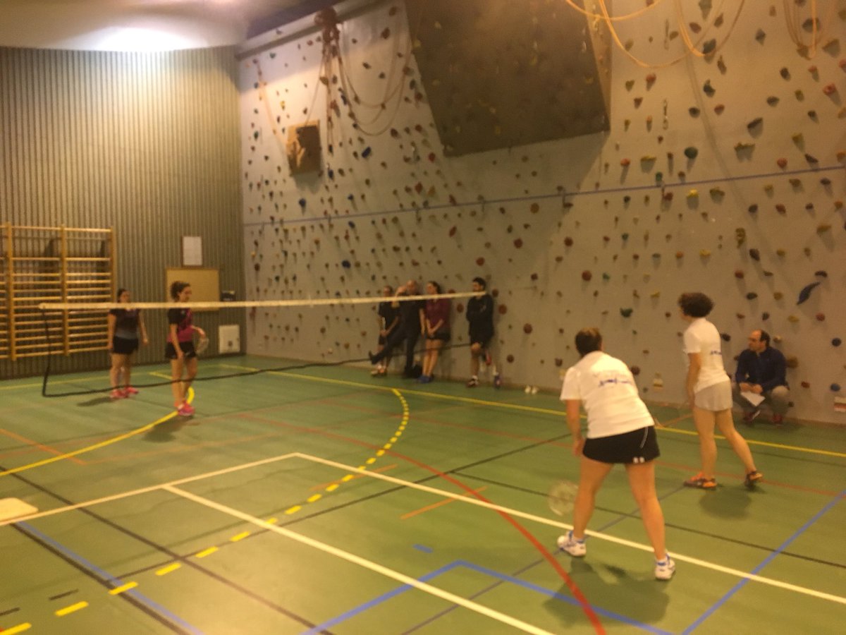 Equipe7ABC74's tweet photo. Victoire en SD et DH. Defaite en SH. DD en cours 💪 https://t.co/5LKlxC8Cot