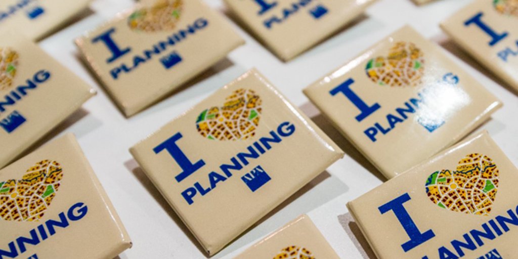 APA_Planning's tweet photo. Celebrate Careers in Planning During #PlanningMonth https://t.co/Y5S9LcffKP https://t.co/bjieMnE2um