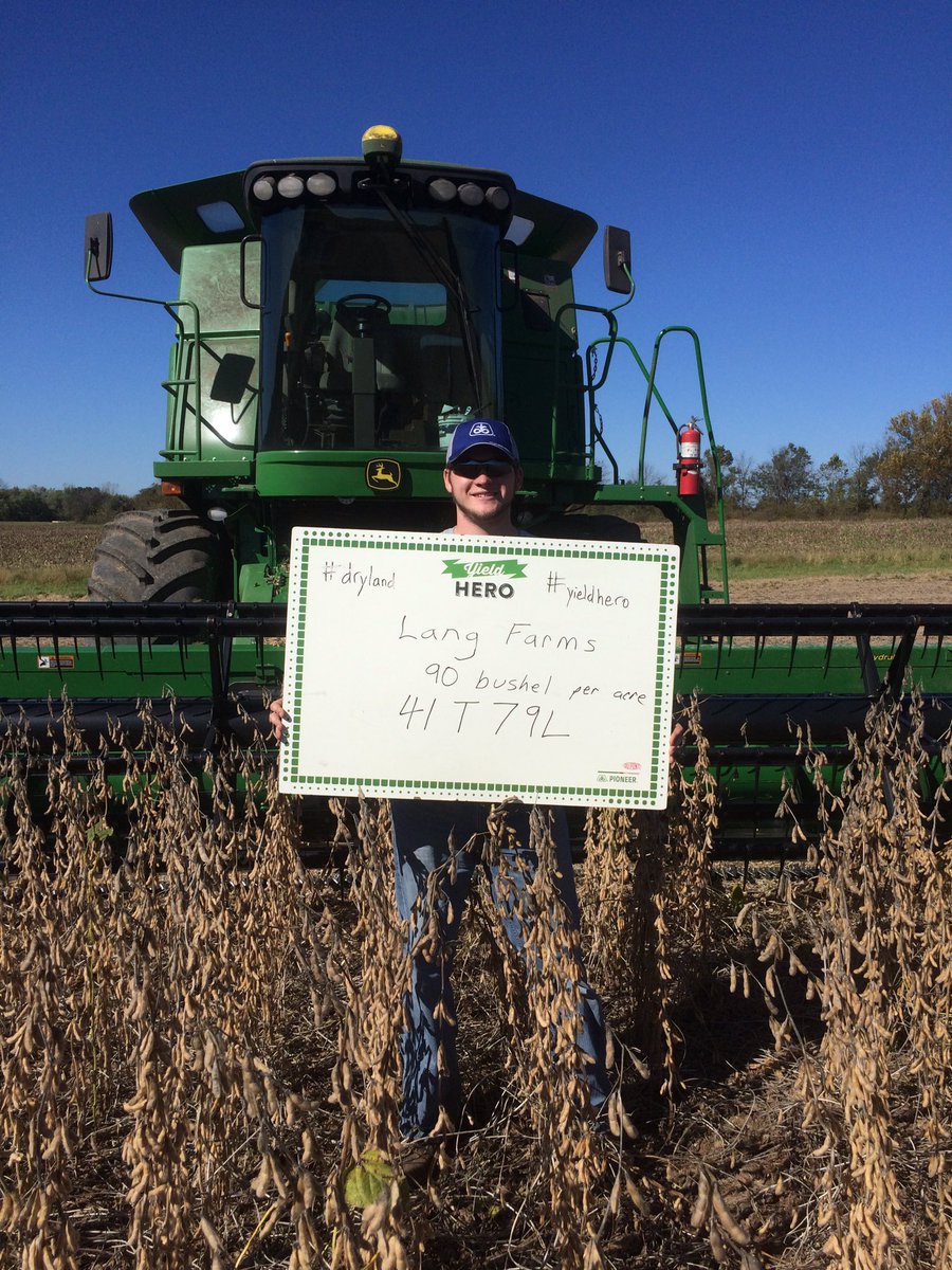 Chris258955071's tweet photo. 41T79L's making 90 bushel at Blackwater,Mo! https://t.co/fMVbPc1Ofo