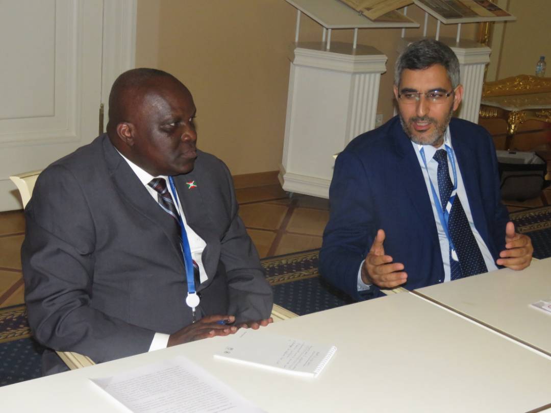 nshingamateka's tweet photo. 1 #UIP137 la délégation #Burundi -aise conduite par @P_Nyabenda a rencontré la délégation #Maroc -aine conduite par le #1èrVIPAN du Maroc https://t.co/d4BRJsUiaM