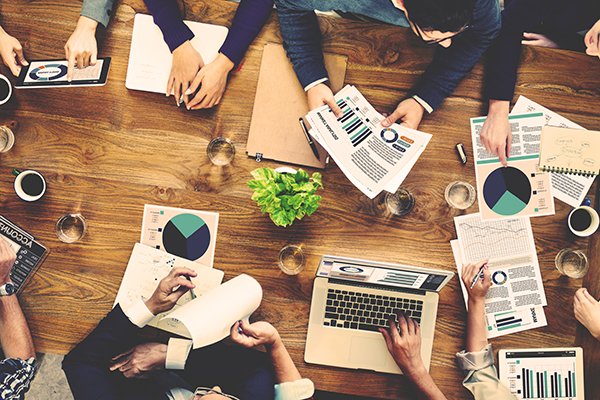 davejbraun's tweet photo. #B2B #loyaltyprogram members value nonfinancial incentives like dedicated support. @MerkleCRM's @s_kugan @Loyalty360 https://t.co/psPRvyItRA https://t.co/Mrcq0M7mbU