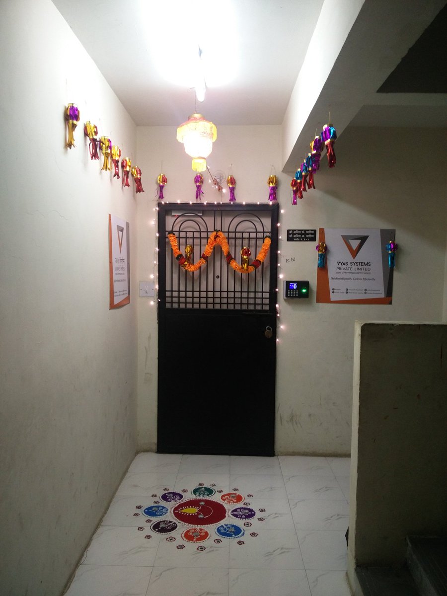 aptlogica's tweet photo. #Diwali2017 https://t.co/AyrQqYozQd