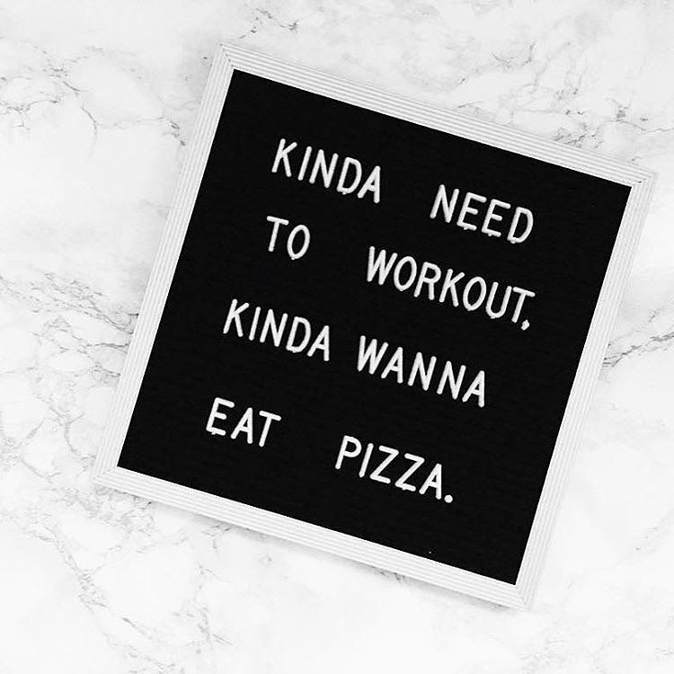 PizzaGuys's tweet photo. Everybody’s got choices. #ChoosePizza #OrDoBoth #LikeAChamp
(📸:@mommyfitness03 ) https://t.co/FvRxsvRmWz