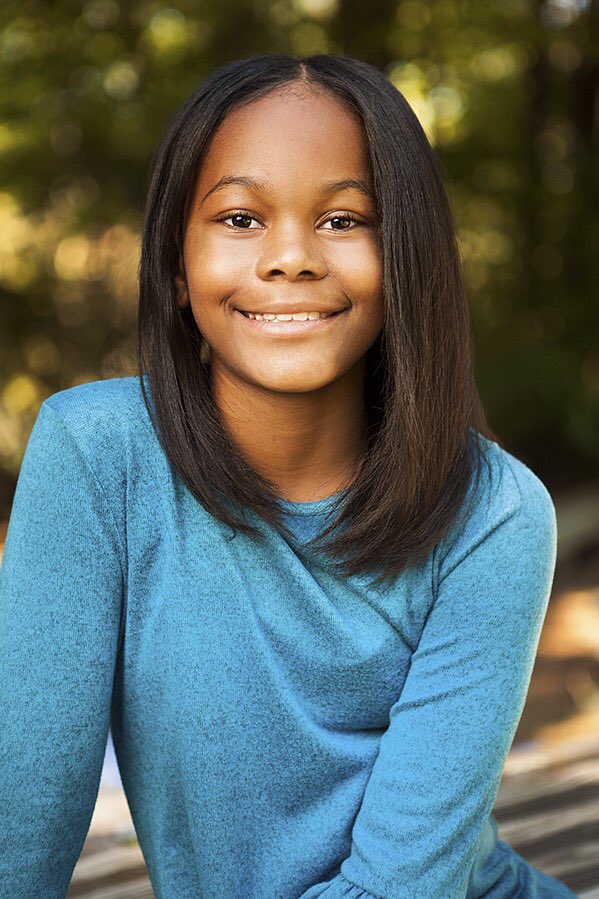 KhristaBrownlee's tweet photo. Introducing the 2017-2018 SCA Vice President for Bethel Manor Elementary! She makes my heart smile #bmes #BMES2017 #mygirl https://t.co/gzDFfBLvgm