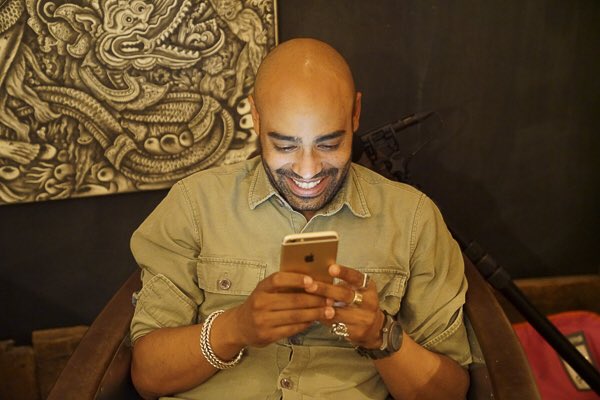 howtofallfilm's tweet photo. This is @RainbowFrancks Please make 🌈 happy &amp; support @howtofallfilm 📽🎞 ✌🏻❤ Only a few hours left to hit our goal 🌡 https://t.co/kZ5479Y56r https://t.co/ki2oS0uszI
