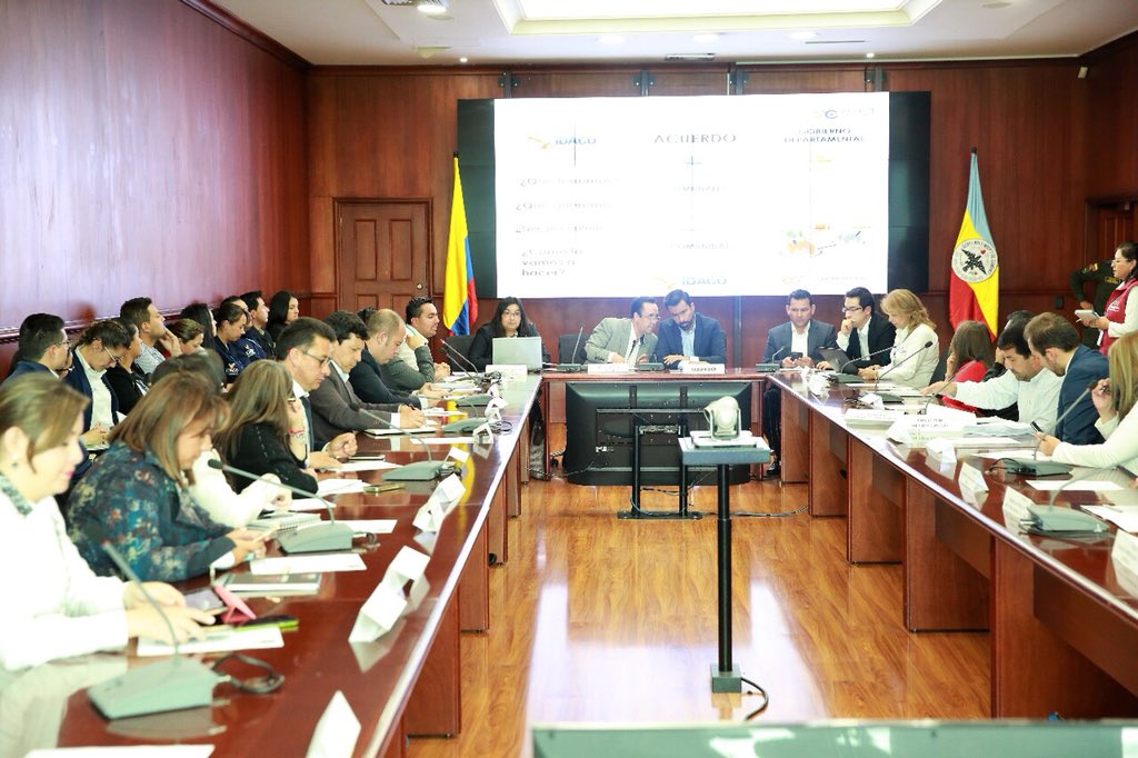 ProspectivaCund's tweet image. #AEstaHora instalamos 3era sesión Consejo Deptal de Política Social #CODEPS, justificando política pública de acción comunal y salud mental.