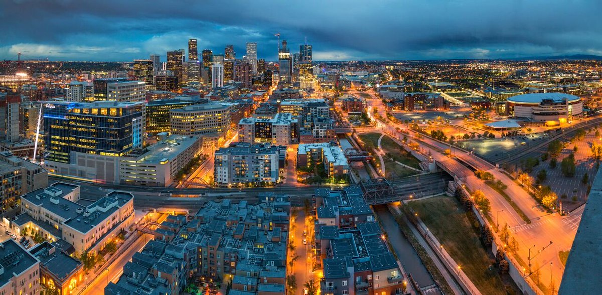 Unparalleled luxury apartments where you can truly experience all that Denver has to offer! #SoarWithTheConfluence

theconfluencedenver.com