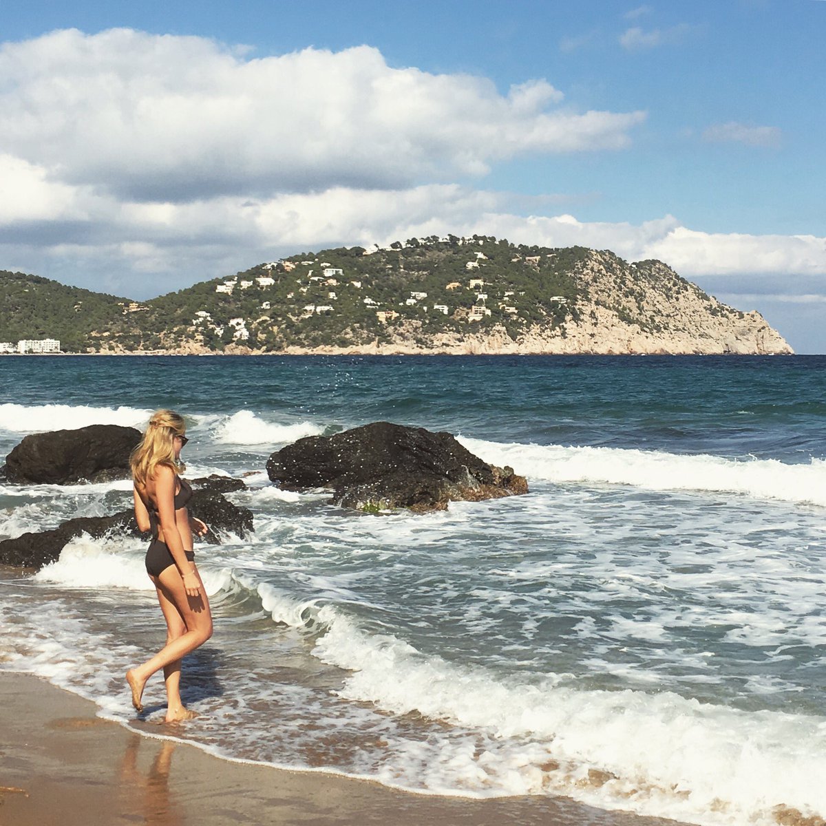 Peddling around Formentera ✨🌴🌵💛🐚