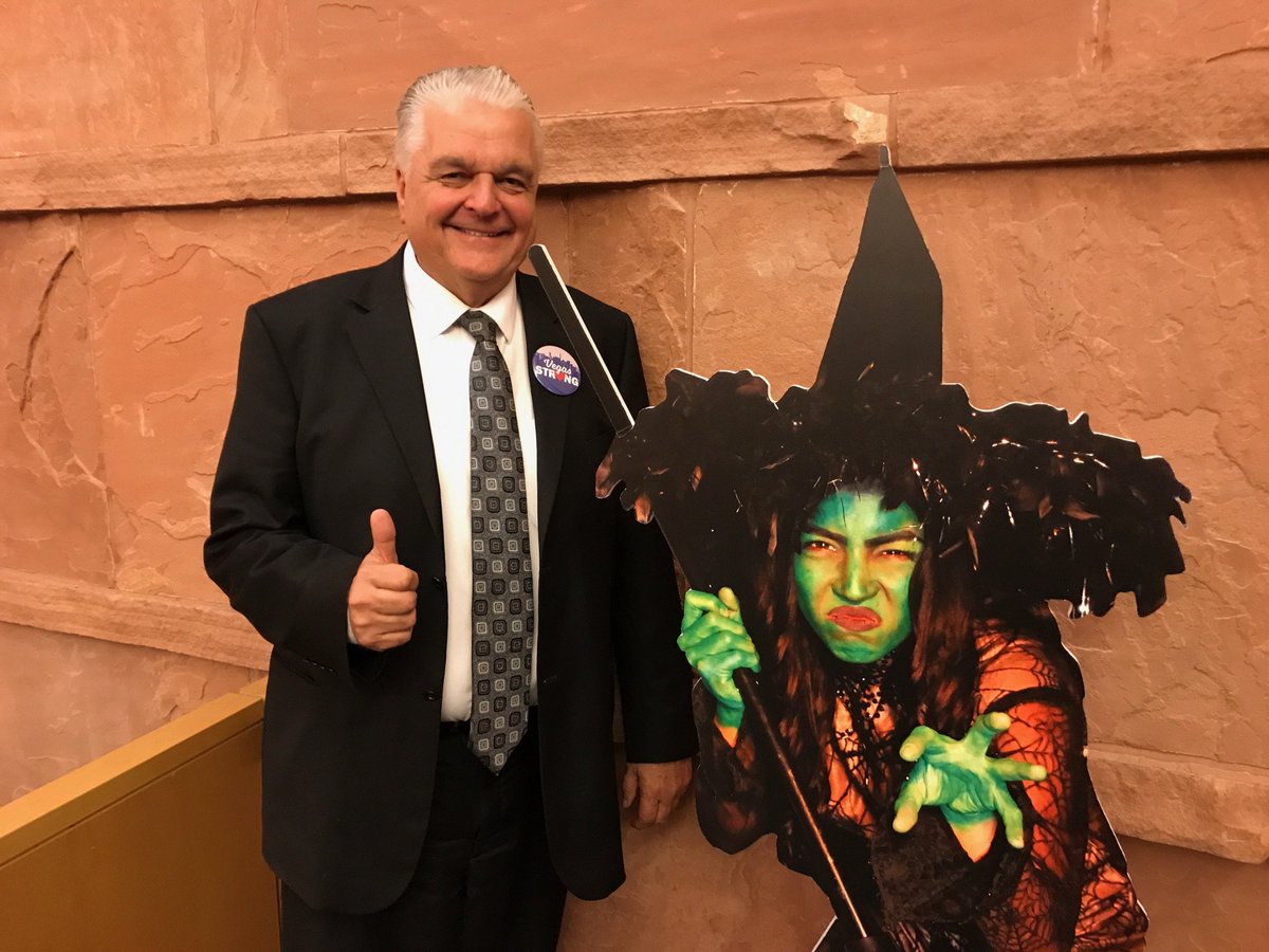 .<a href="/ClarkCountyNV/">Clark County Nevada</a> kicked off their Halloween public safety campaign today. More at clarkcountynv.gov/public-communi… #Insideby9