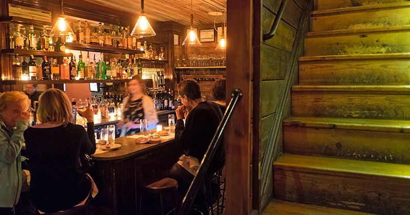 LeasingKC's tweet photo. Hot Happy Hours in KC: Eat and Drink, Royally https://t.co/NJqPyDWVbz via @VisitKC
#KCMO #KansasCity #KClife #KCexperience https://t.co/S6jqR7ckGc