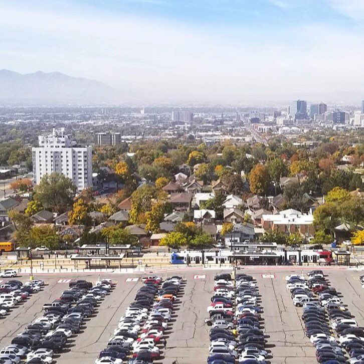 HackTheUU's tweet photo. The view from the venue of HackTheU. Please register soon if you haven't done so as tomorrow is the last day. #utahhackathon#hacktheu https://t.co/4x3KiMVHij