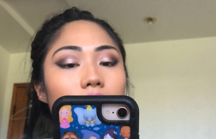 KrisJoyy's tweet photo. Using @hudabeauty Desert Dusk Palette on the lids. These shadows are super soft and blendable😍 https://t.co/If2UfrnjDN