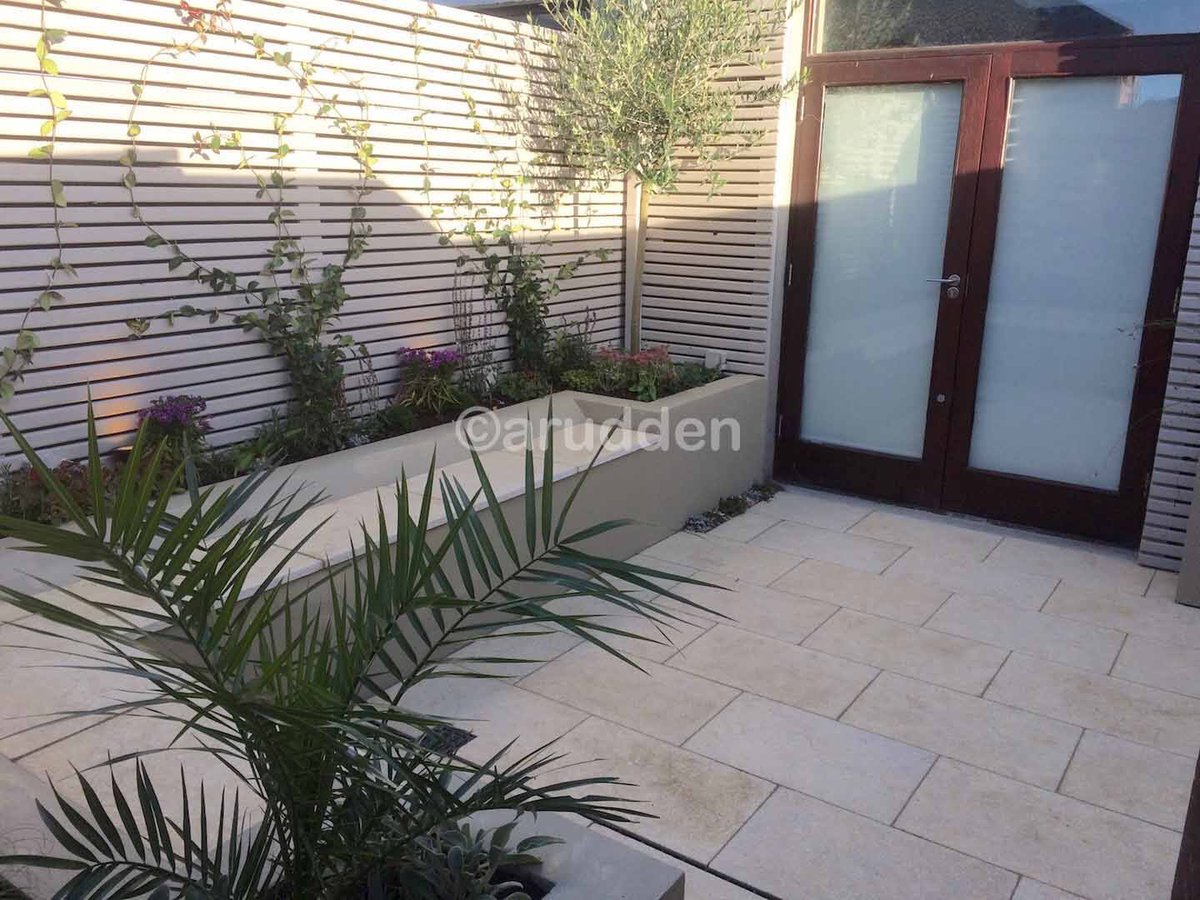 AlanRudden's tweet image. Some shots from a recently completed courtyard garden that we designed.
alanrudden.ie