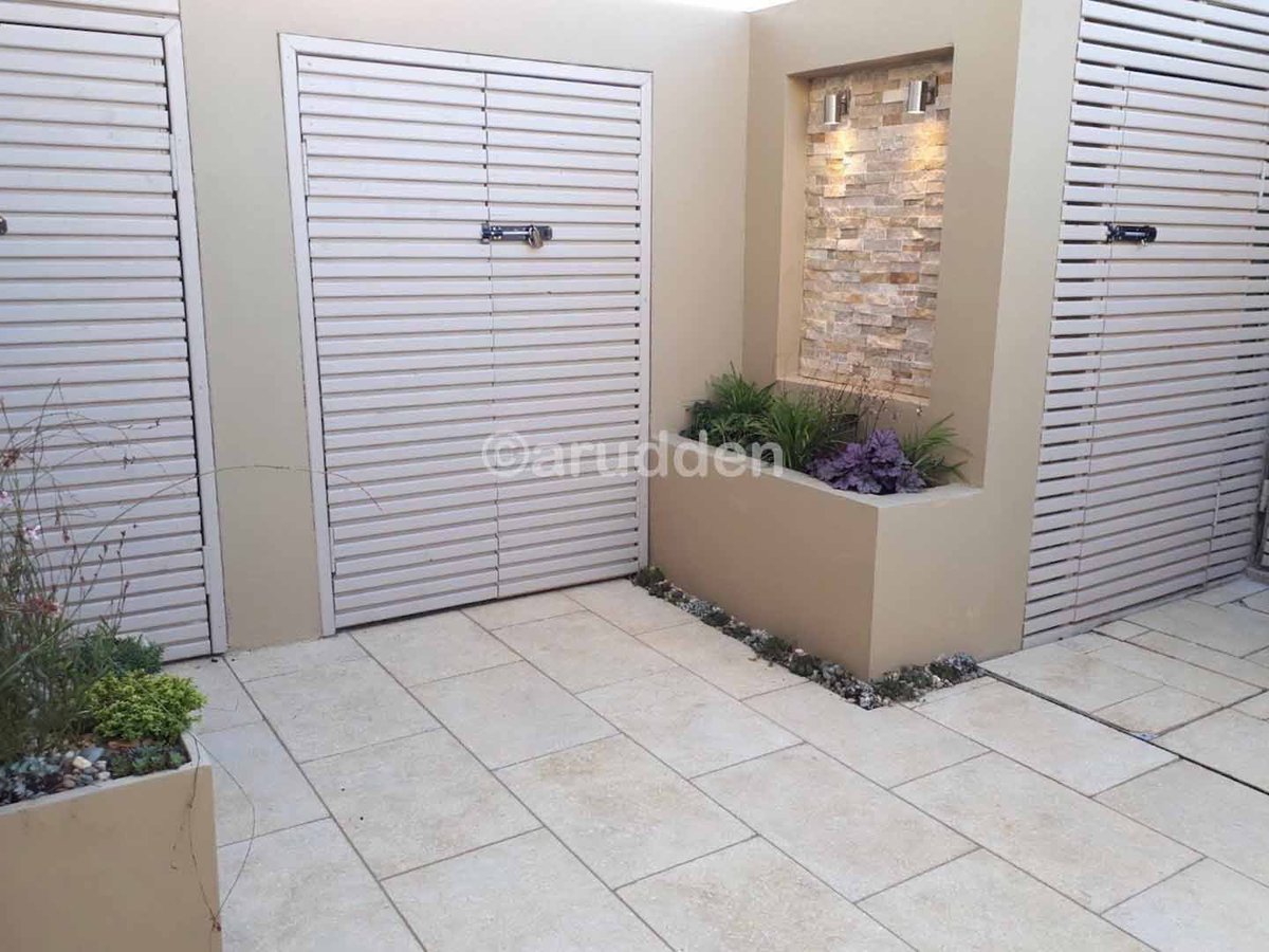 AlanRudden's tweet image. Some shots from a recently completed courtyard garden that we designed.
alanrudden.ie