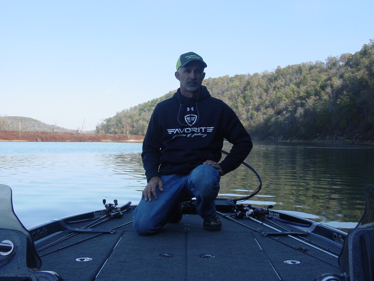 French_Fishin's tweet photo. Who's finally ready for some fall fishing and deer stand time?? #basscat #mercurymarine #goblodly #favoriteusa #bslbd #limtiededtionsummit https://t.co/Mrblb1jq4t