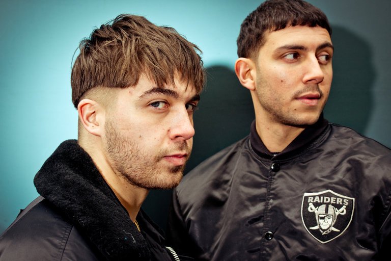 concertnearme's tweet photo. #MajidJordan have announced a 2018 #tour across North America supporting their next album #TheSpaceBetween, kicks off Jan 16
#concertnearme https://t.co/IlLgGXe6C2