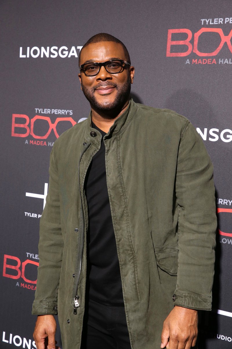 MadeaHalloween's tweet photo. .@TylerPerry and the #Boo2 cast last night at the #Boo2Premiere in Los Angeles! βοΈππΎ https://t.co/neQGquvguY