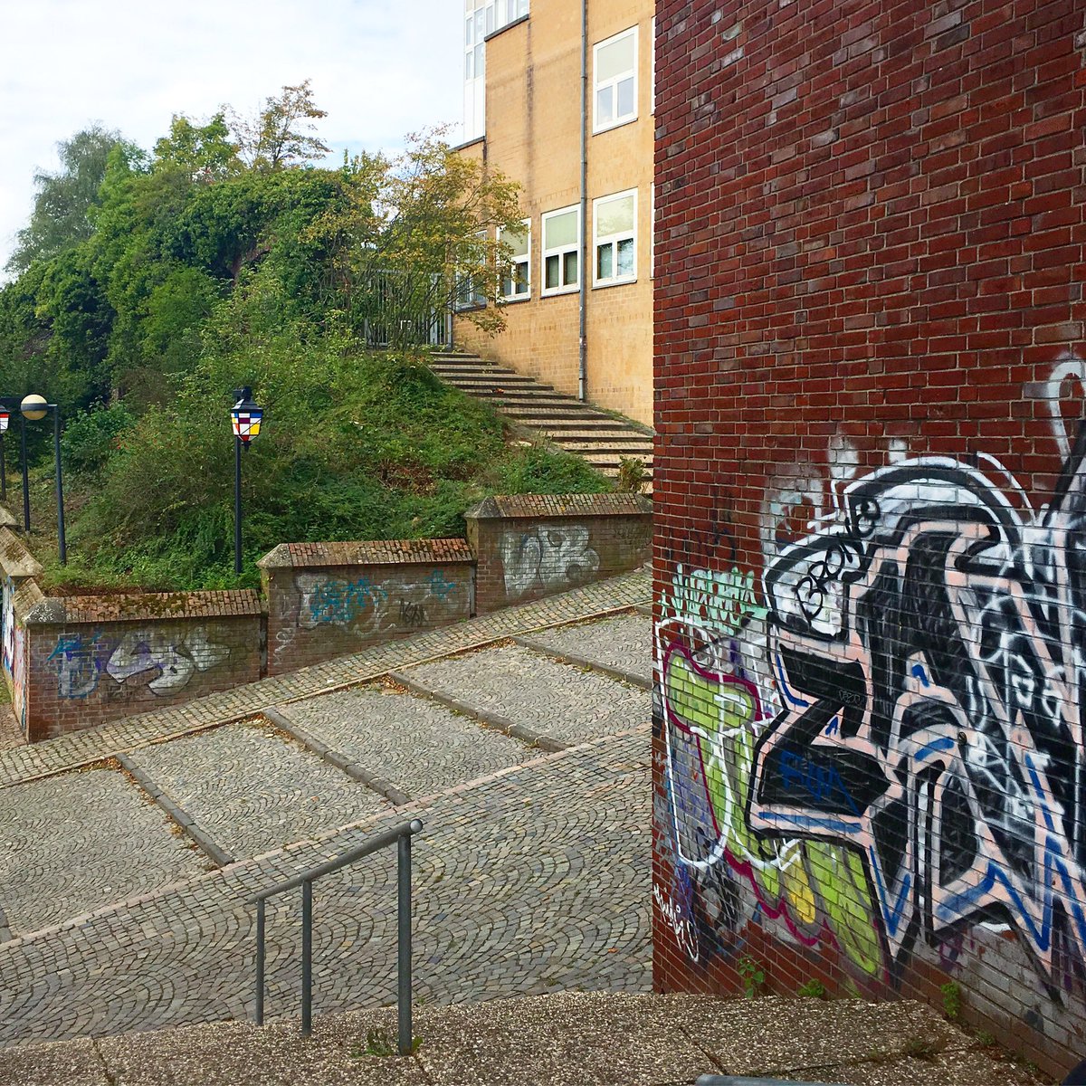 Fliescherberg, Gladbach #mg_anders_sehen #gladbach #mönchengladbach #graffiti