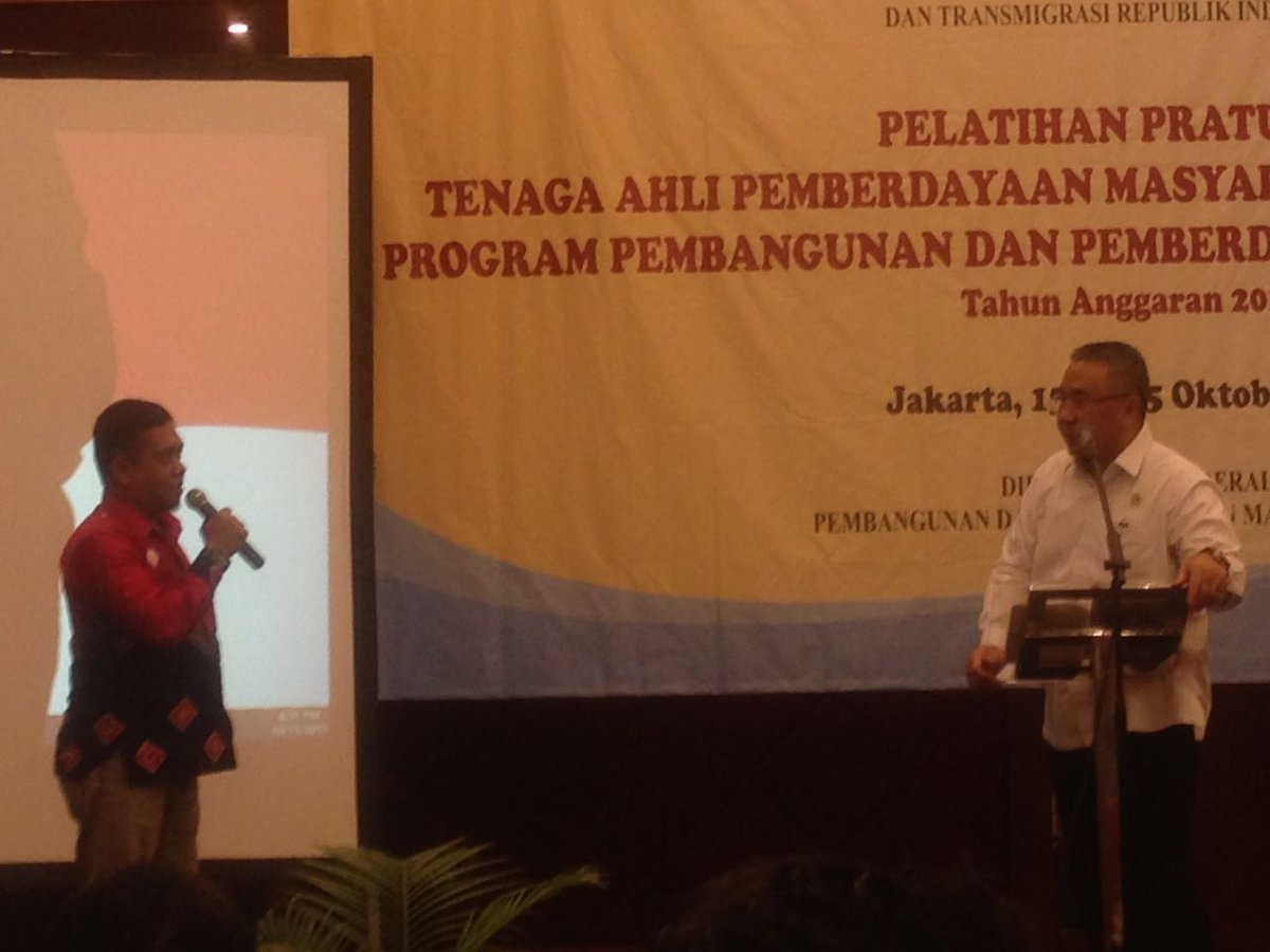 calon TAPM Kab.Tanah Laut Kalsel M.Kemal Pashery &amp; Mendes
#PendampingDesa
<a href="/jokowi/">Joko Widodo</a> 
<a href="/EkoSandjojo/">Eko P. Sandjojo</a> 
<a href="/taufikmadjid71/">IG : taufik.madjid</a> 
<a href="/KemenDesa/">Fast Track Travel</a> 
<a href="/tppindonesia/">Pertepedesia</a>